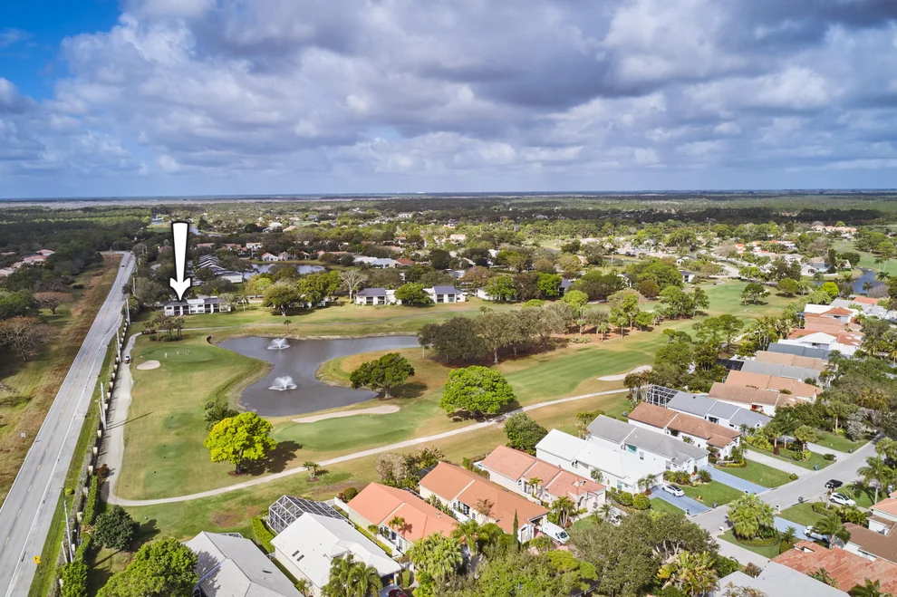 Unit for sale at 12790 Briarlake Drive, Palm Beach Gardens, FL 33418