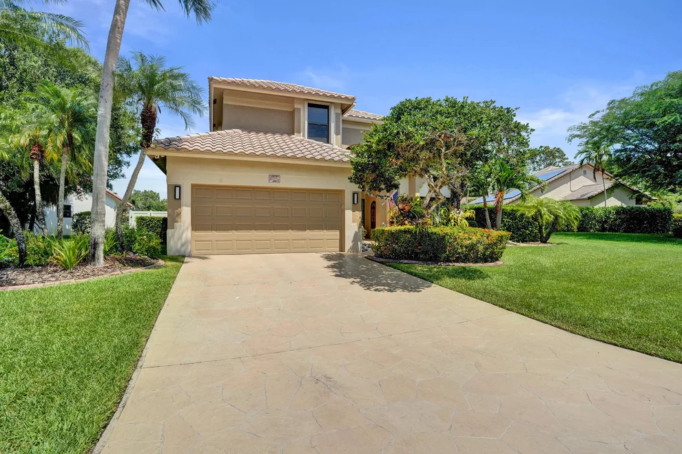 Unit for sale at 11725 Kimmie Drive, Cooper City, FL 33026