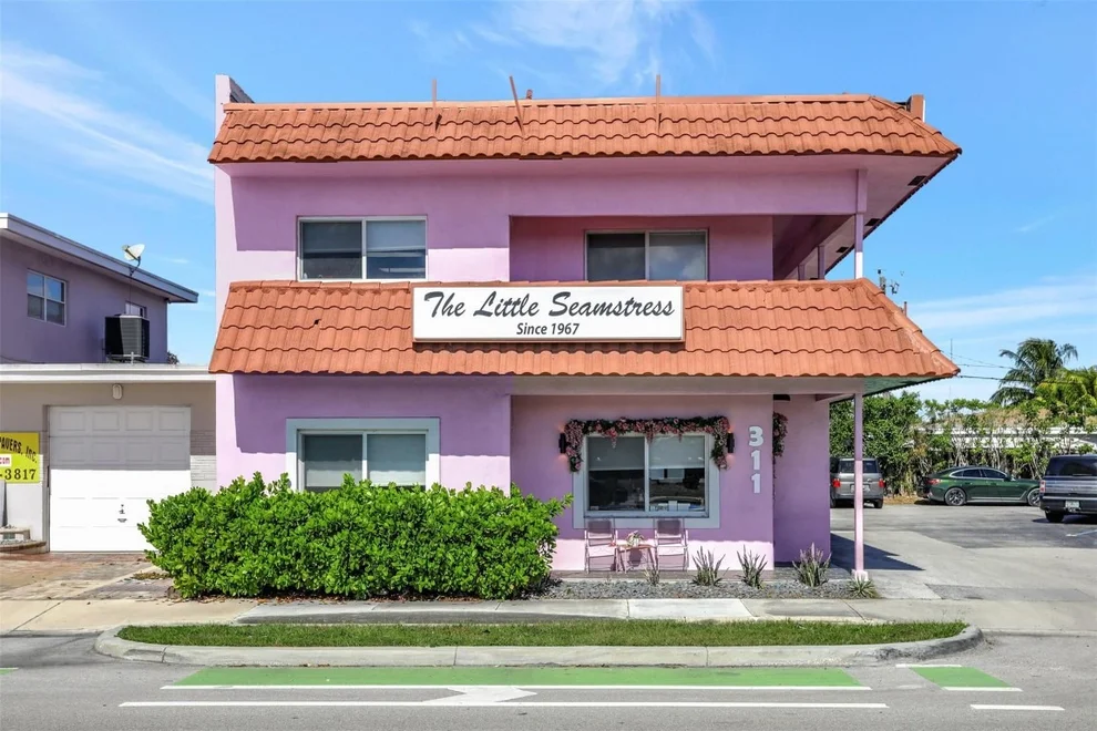 Unit for sale at 311 NE 44th Street, Oakland Park, FL 33334