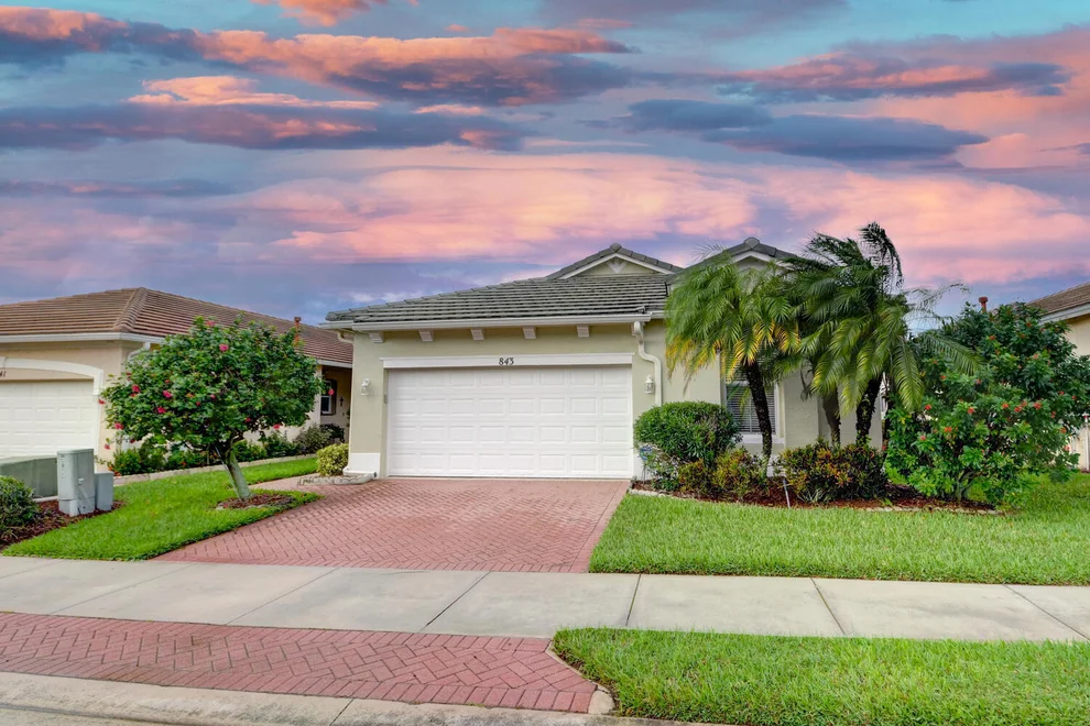 Unit for sale at 843 SW Rocky Bayou Terrace, Port St Lucie, FL 34986