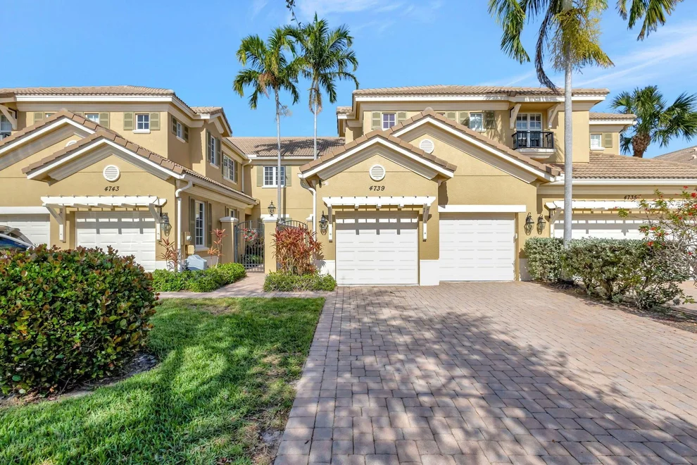 Unit for sale at 4739 Cadiz Circle, Palm Beach Gardens, FL 33418