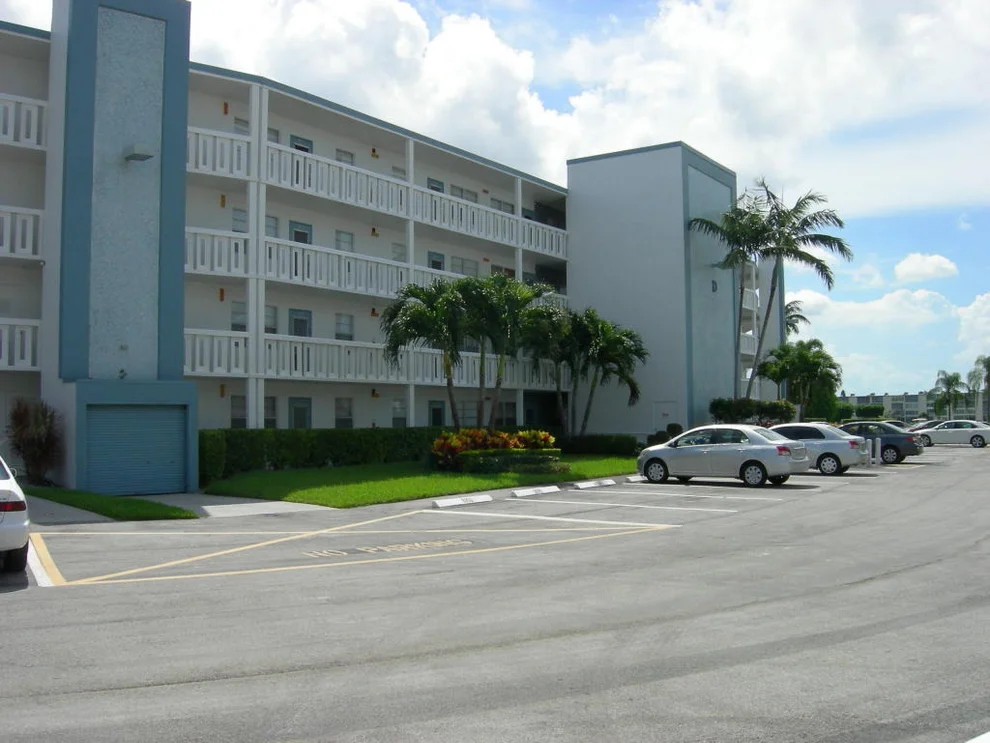Unit for sale at 4071 Exeter D, Boca Raton, FL 33434