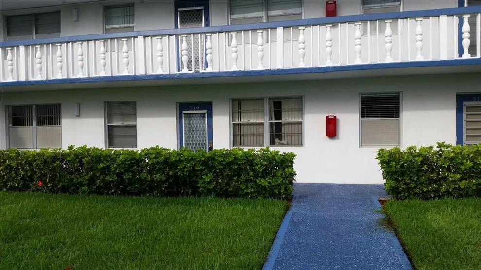 Unit for sale at 219 Markham K, Deerfield Beach, FL 33442