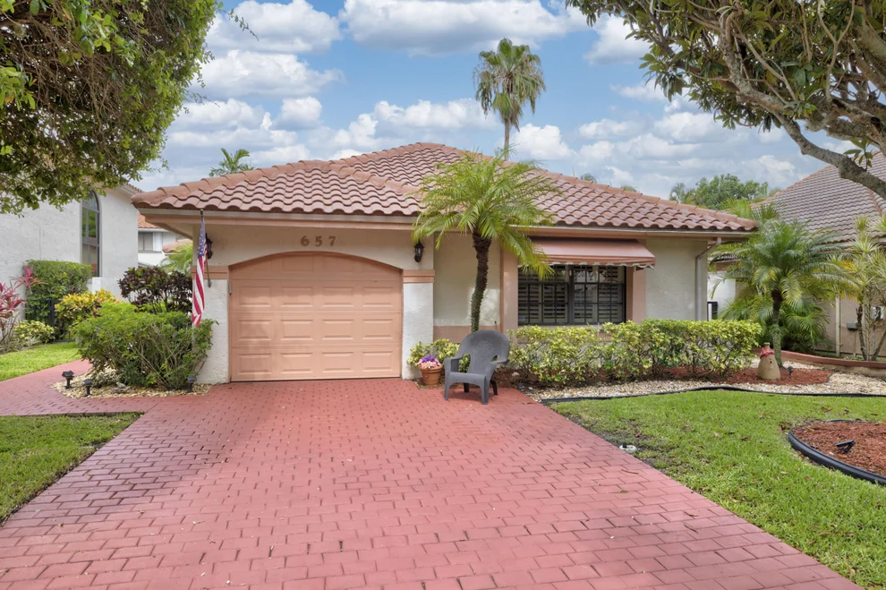 Unit for sale at 657 NW 38 Ter Terrace, Deerfield Beach, FL 33442