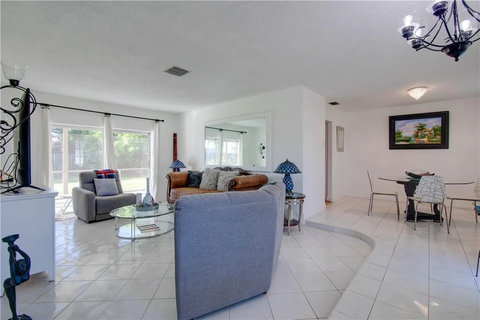 Unit for sale at 7480 NW 15th Street, Plantation, FL 33313