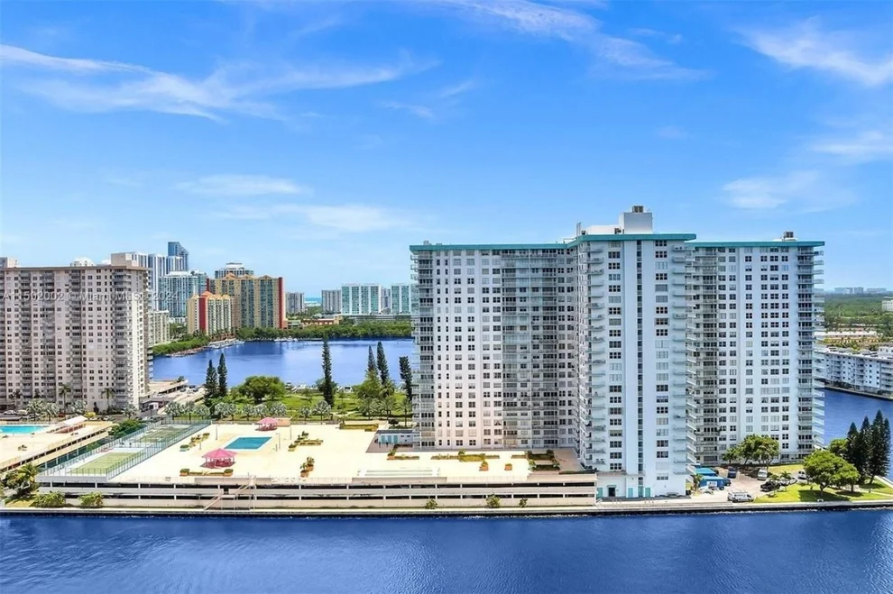 Unit for sale at 301 174th Street, Sunny Isles Beach, FL 33160