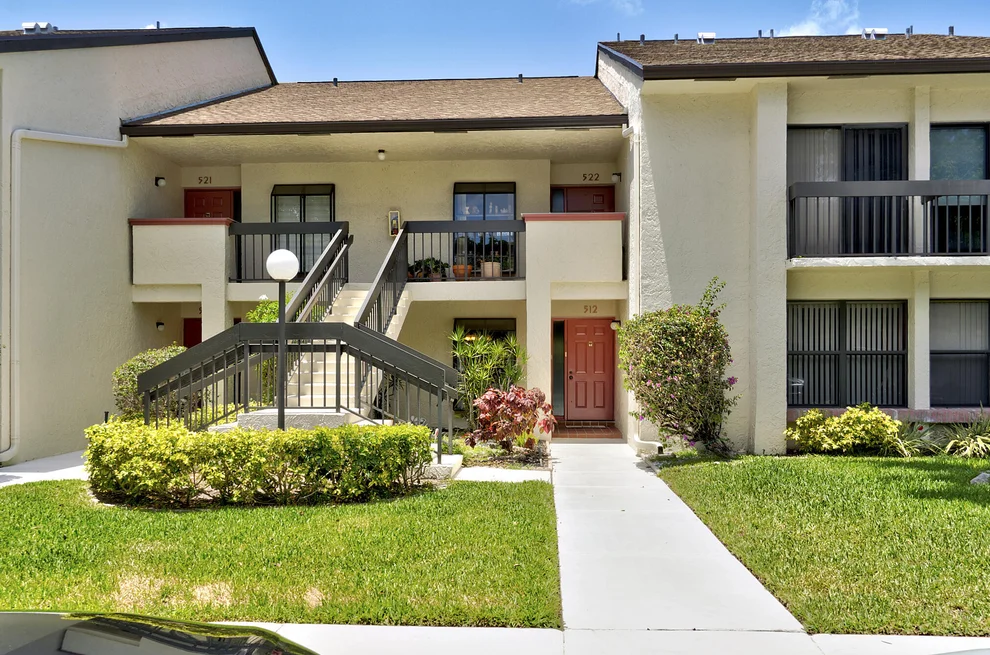 Unit for sale at 5153 Oak Hill Lane, Delray Beach, FL 33484