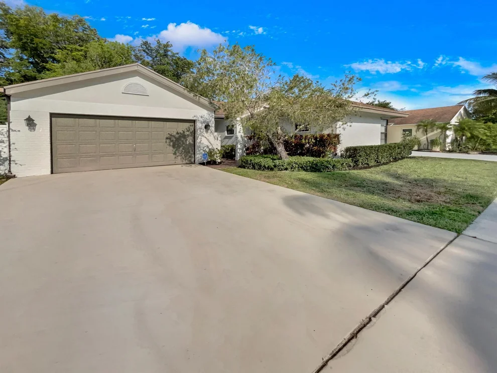 Unit for sale at 21054 Country Creek Drive, Boca Raton, FL 33428