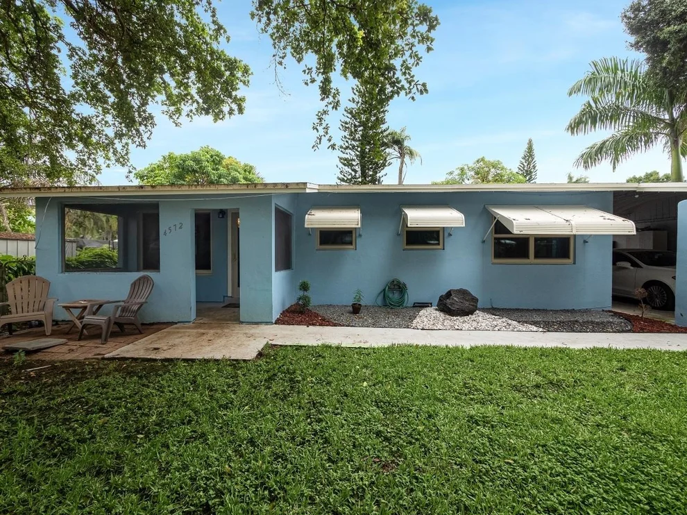 Unit for sale at 4572 SW 29 Ter Terrace, Dania Beach, FL 33004