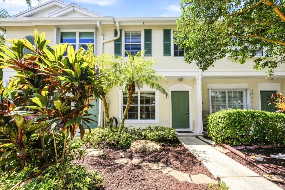 Unit for sale at 9872 NW 56th Place, Coral Springs, FL 33076