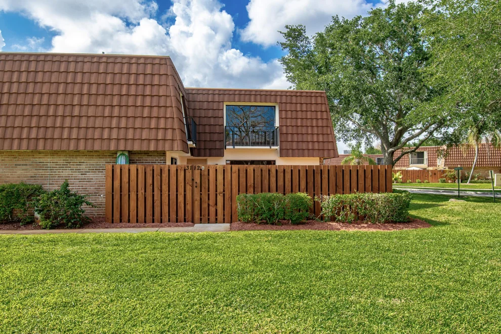 Unit for sale at 3112 Spanish Wells Drive, Delray Beach, FL 33445