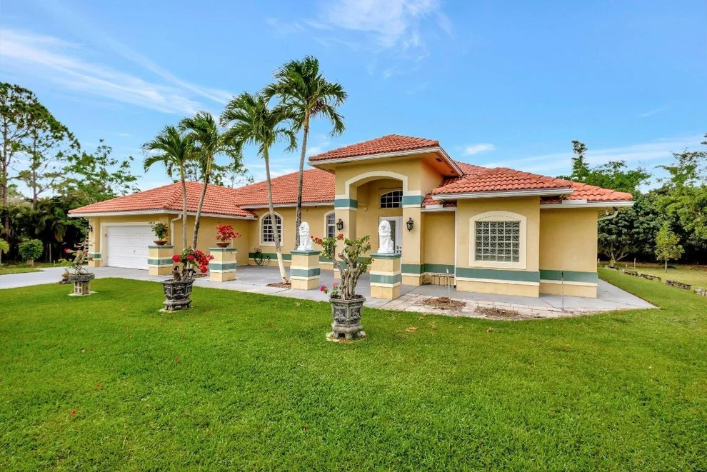 Unit for sale at 12402 83rd Lane N, The Acreage, FL 33412