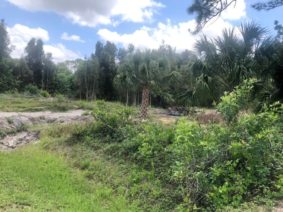 Unit for sale at 0 76th Road, The Acreage, FL 33470