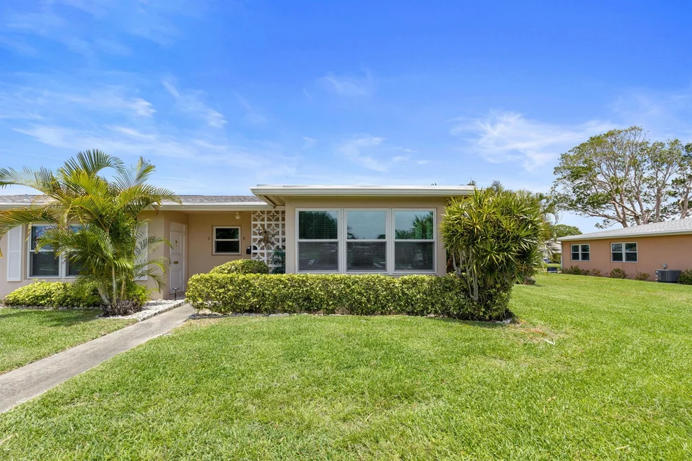 Unit for sale at 165 N High Point Boulevard, Boynton Beach, FL 33435