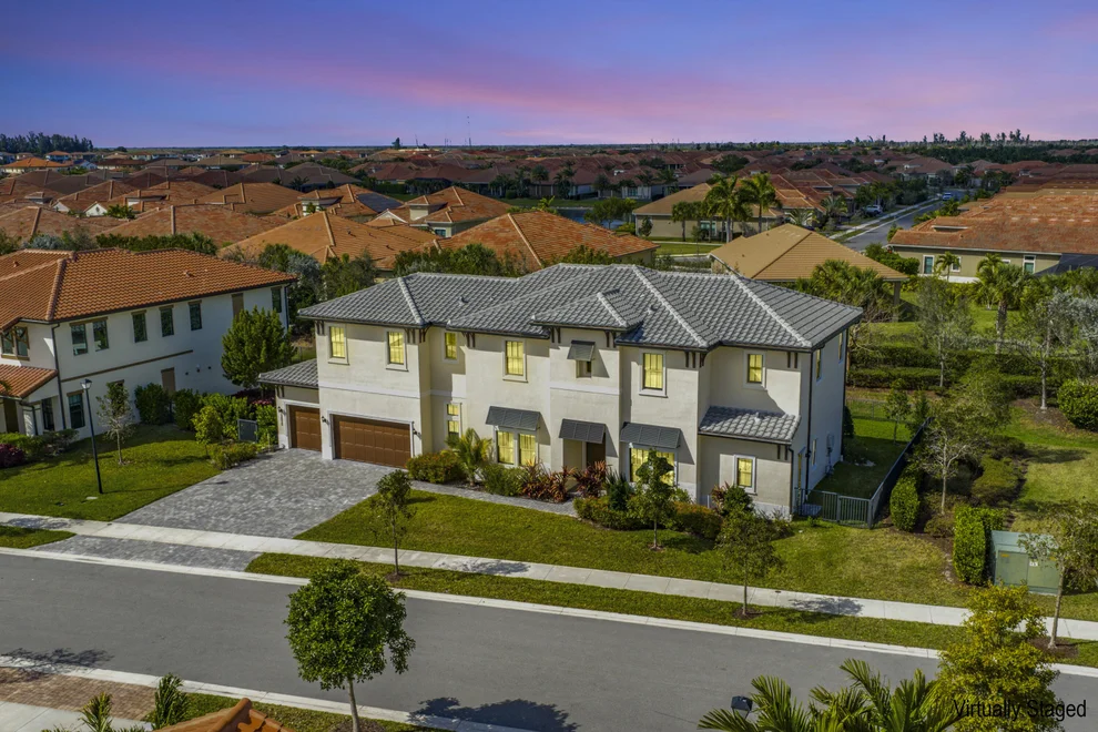 Unit for sale at 12035 N Baypoint Circle, Parkland, FL 33076