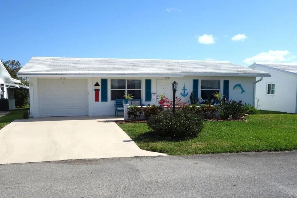 Unit for sale at 2392 SW 10th Avenue, Boynton Beach, FL 33426