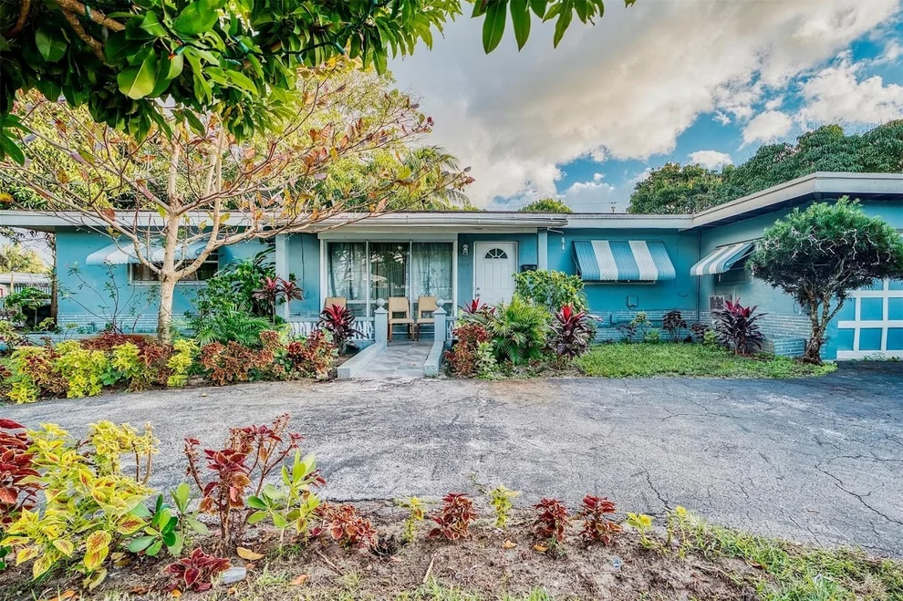 Unit for sale at 3820 SW 10th Court, Fort Lauderdale, FL 33312