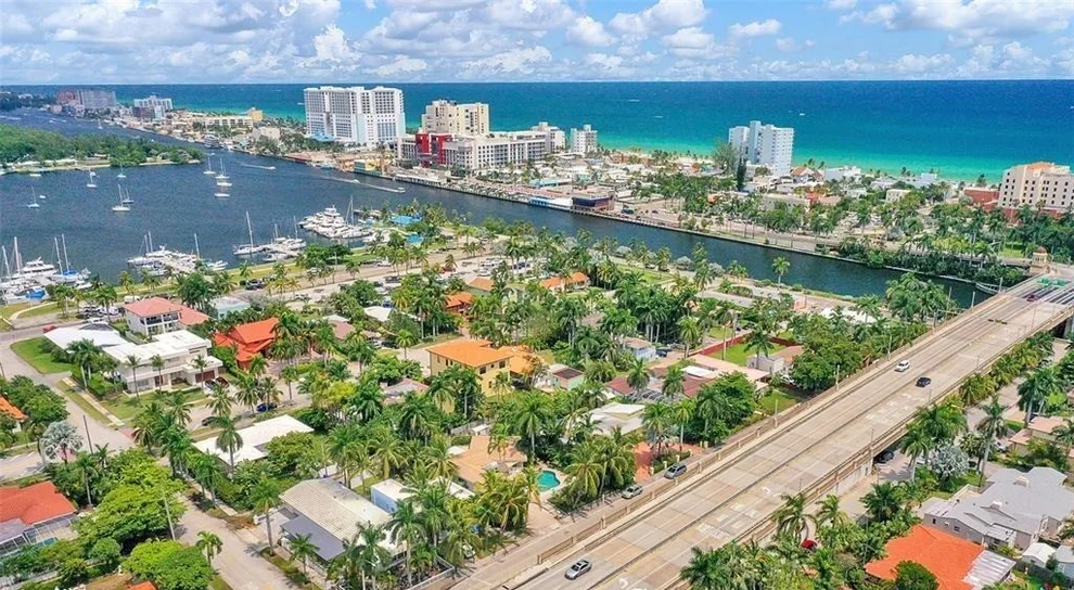 Unit for sale at 737 Hollywood Boulevard, Hollywood, FL 33019