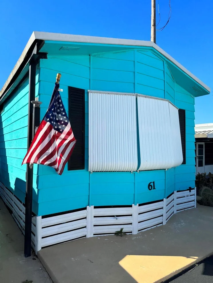 Unit for sale at 14661 Us Highway 1, Juno Beach, FL 33408