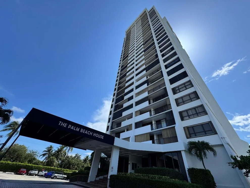 Unit for sale at 5600 N Flagler Drive, West Palm Beach, FL 33407