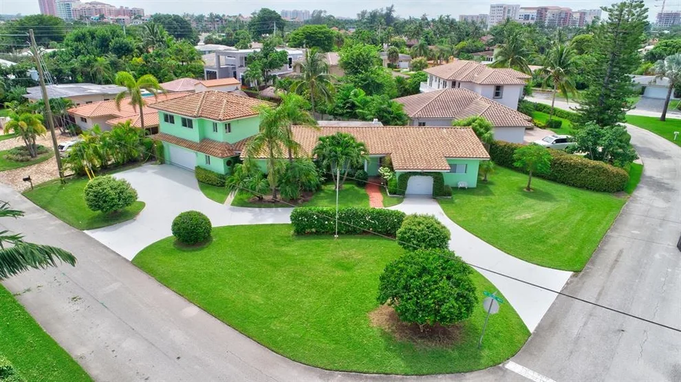 Unit for sale at 175 NE Olive Way, Boca Raton, FL 33432