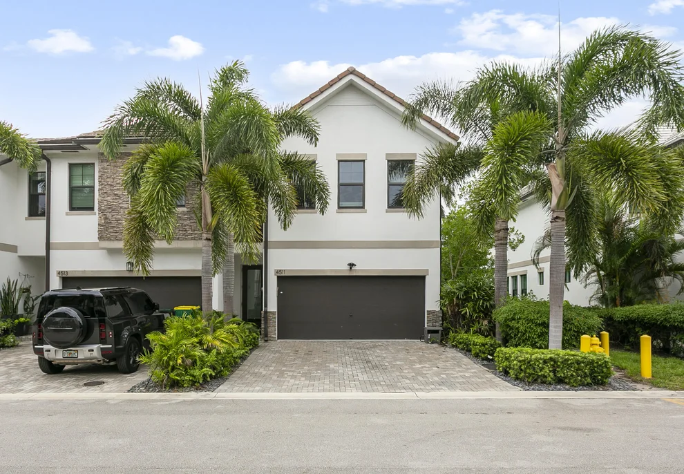 Unit for sale at 4511 E AQUA BELLA Lane, Dania Beach, FL 33312