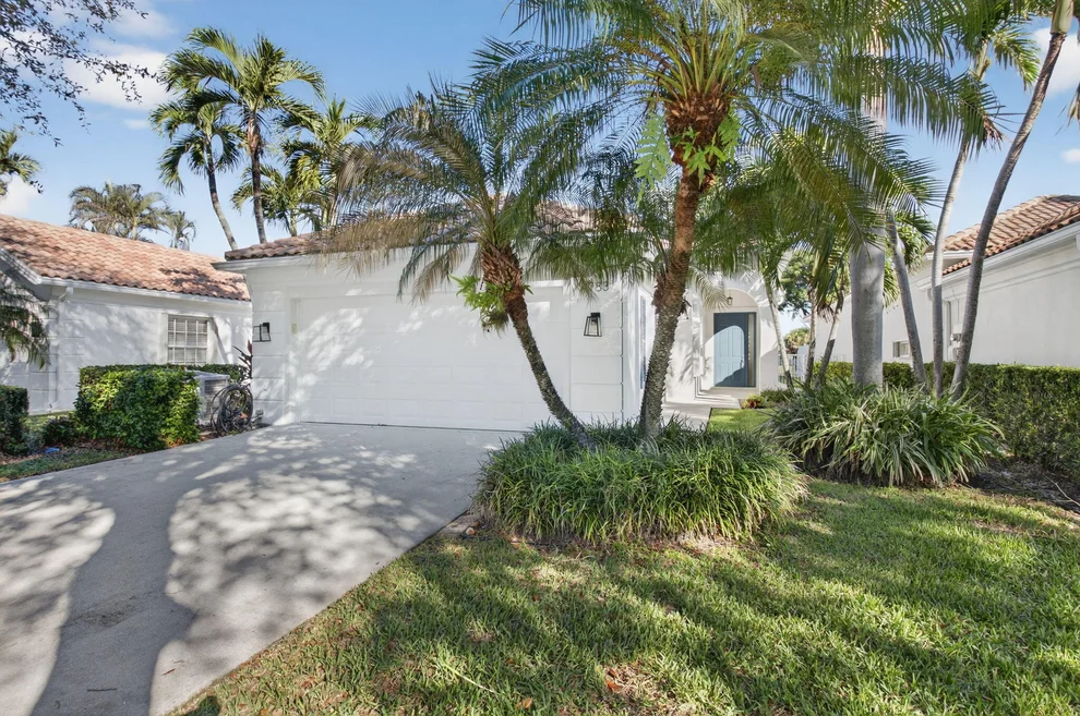 Unit for sale at 4783 Lakeland Drive, Delray Beach, FL 33445
