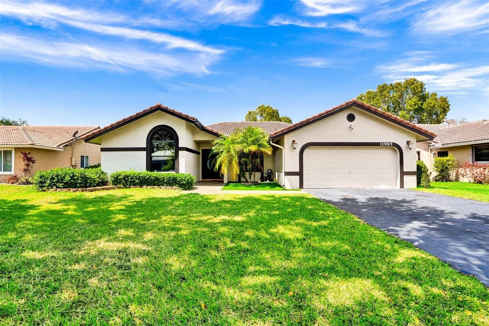 Unit for sale at 11985 NW 2nd Manor, Coral Springs, FL 33071
