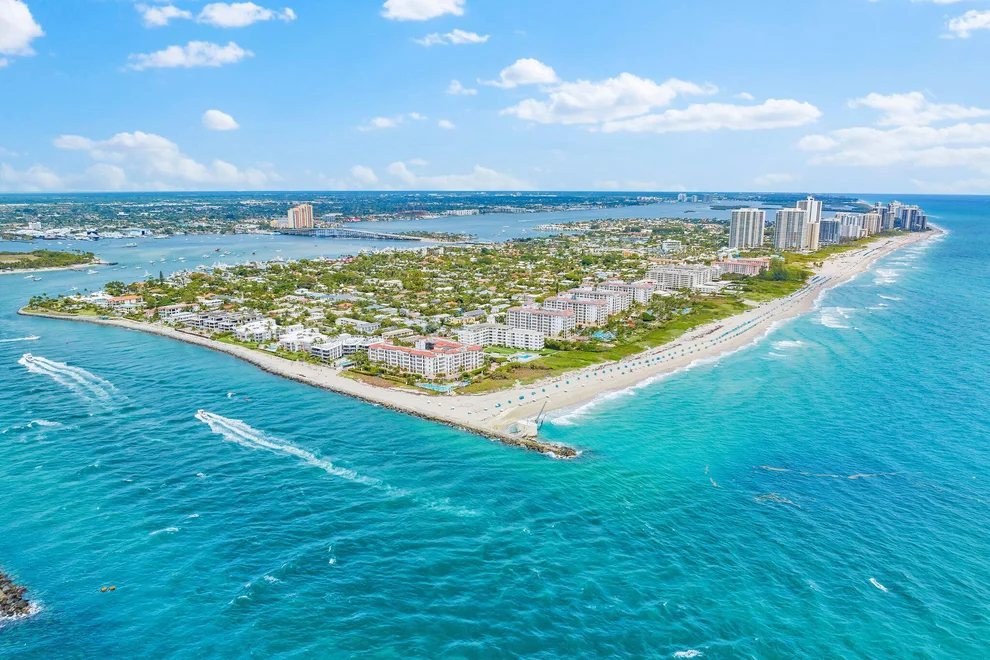 Unit for sale at 33 Ocean Avenue, Palm Beach Shores, FL 33404