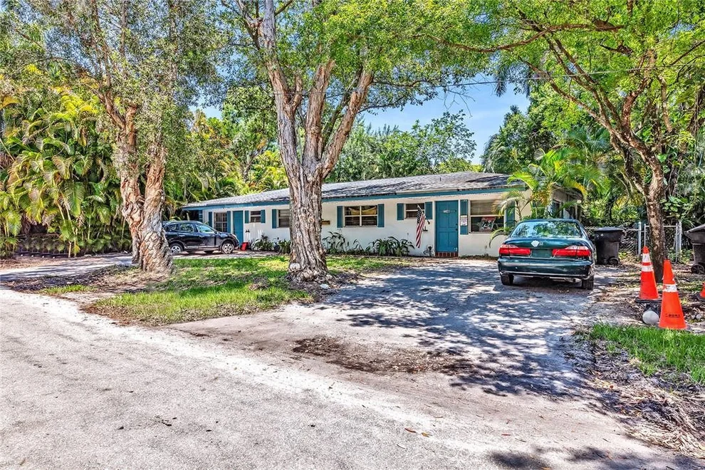 Unit for sale at 2330 SW 19th Avenue, Fort Lauderdale, FL 33315
