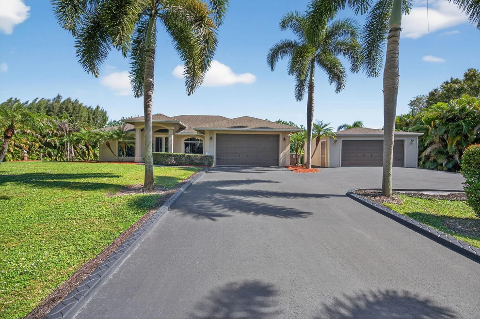 Unit for sale at 17270 Alexander Run, Jupiter, FL 33478