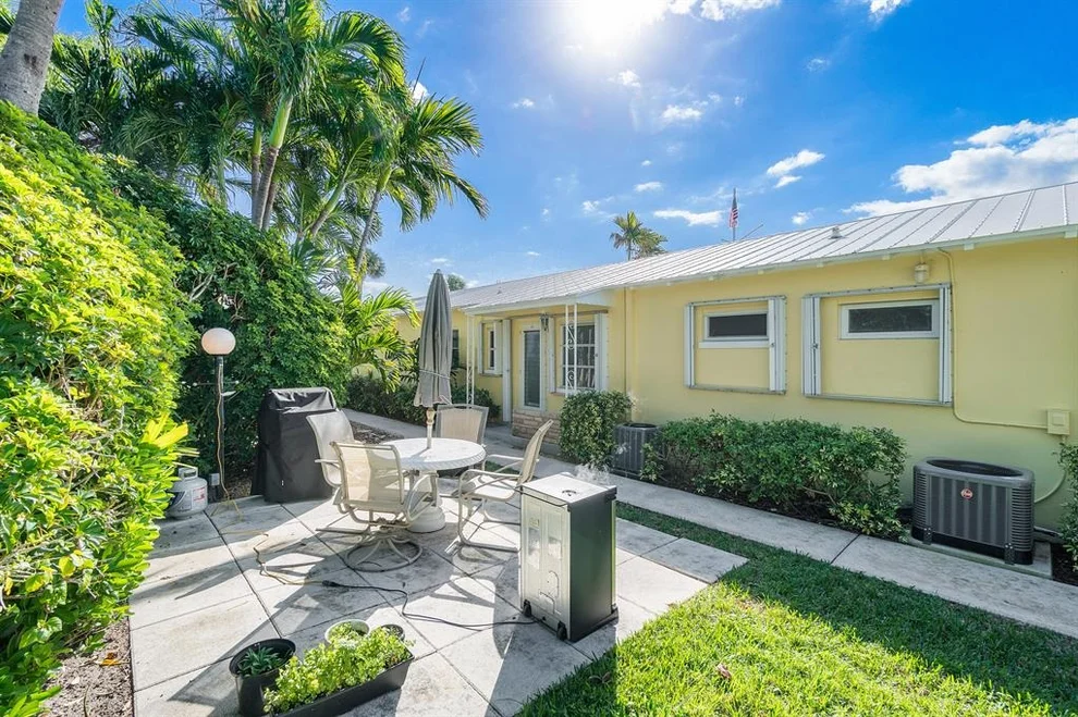 Unit for sale at 340 Inlet Way, Palm Beach Shores, FL 33404