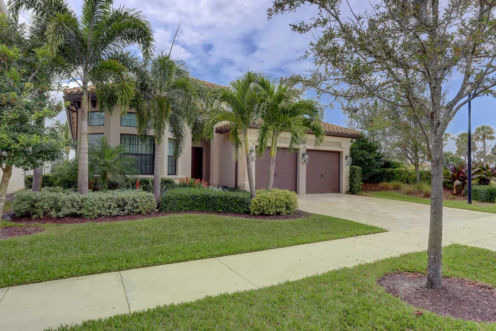 Unit for sale at 16783 Pavilion Way, Delray Beach, FL 33446