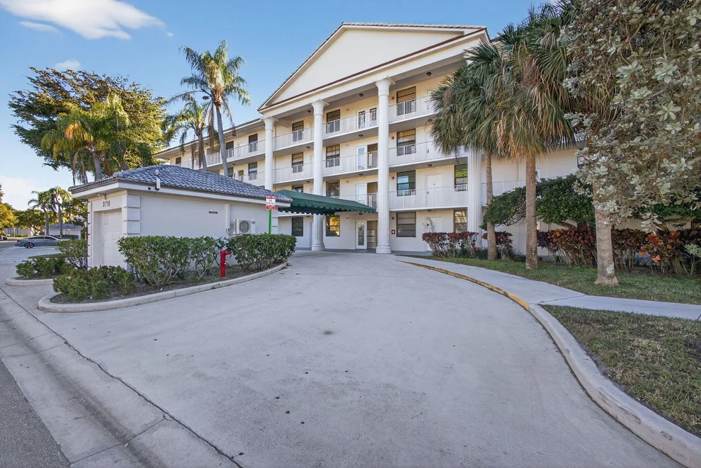 Unit for sale at 3716 Whitehall Drive, West Palm Beach, FL 33401