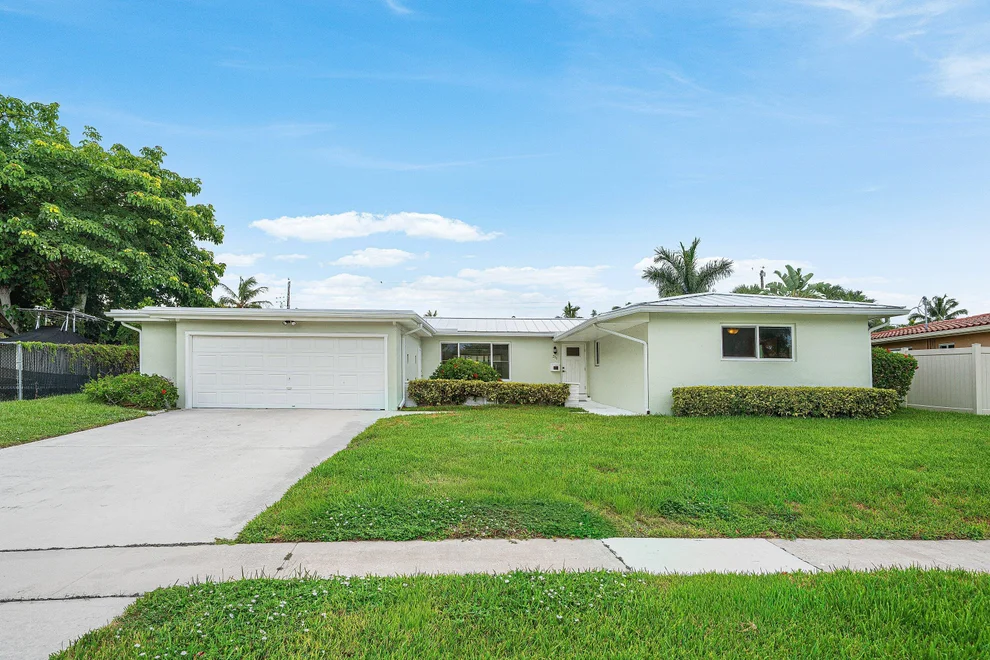 Unit for sale at 311 NE 23RD Way, Boca Raton, FL 33431