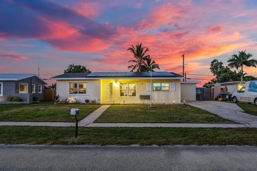 Unit for sale at 1413 Crest Drive, Lake Worth, FL 33461