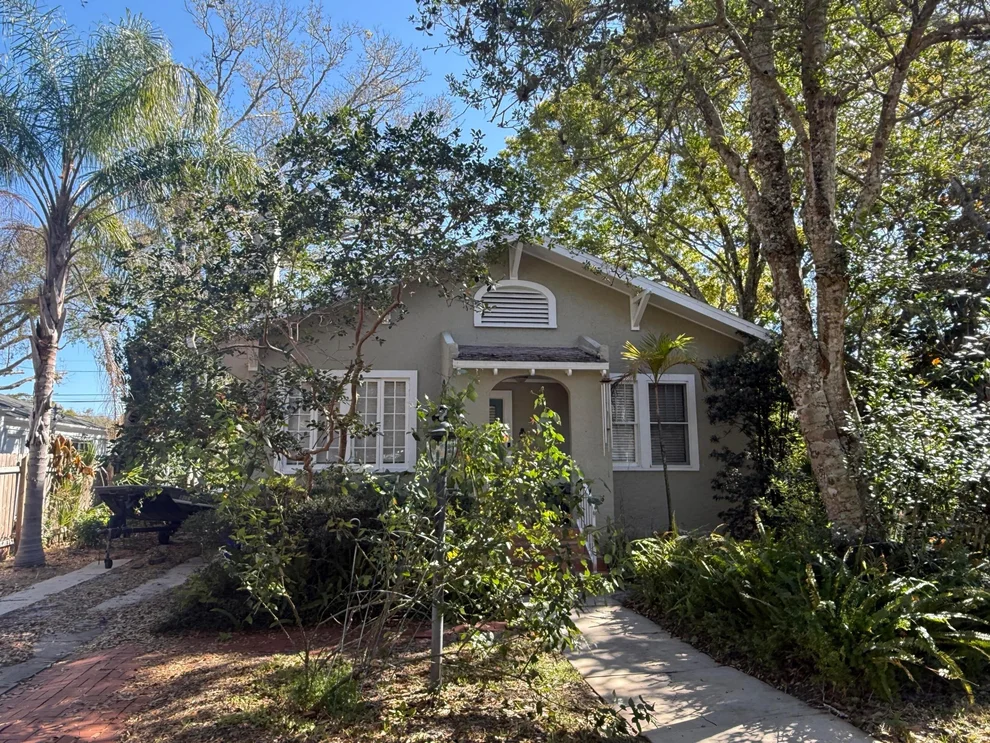 Unit for sale at 2346 18th Avenue, Vero Beach, FL 32960