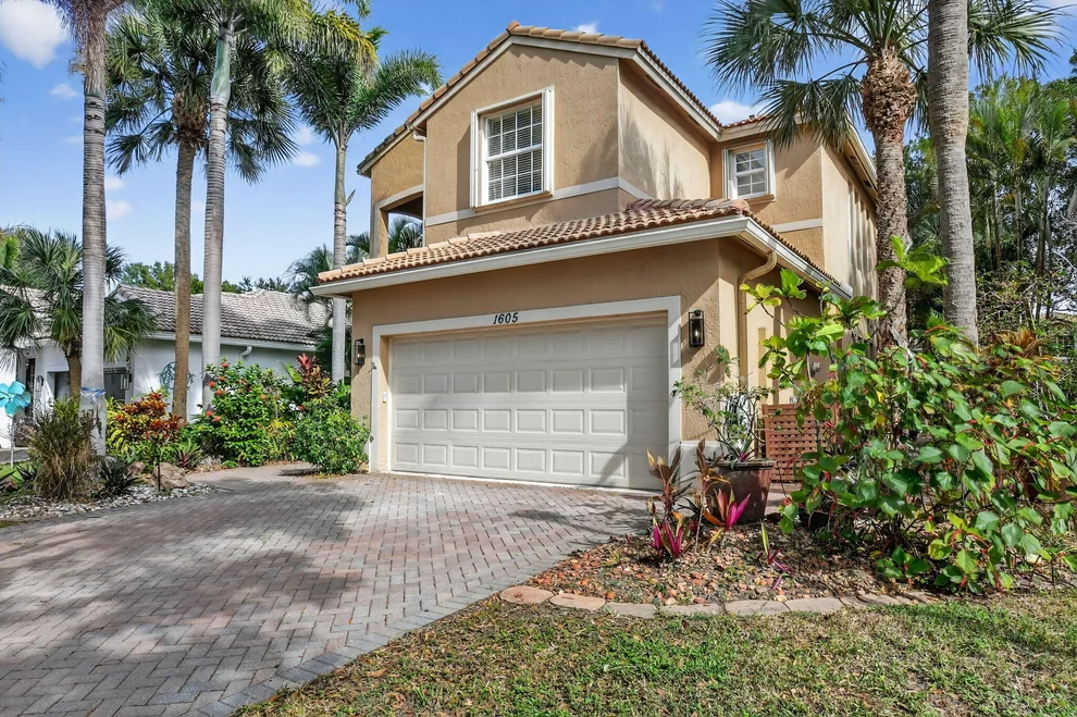 Unit for sale at 1605 E Classical Boulevard, Delray Beach, FL 33445
