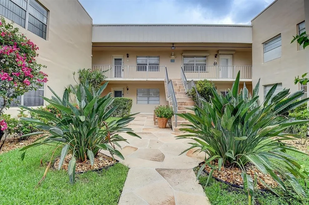 Unit for sale at 327 Normandy G, Delray Beach, FL 33484