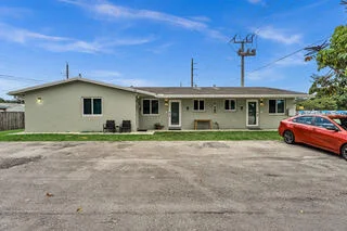 Unit for sale at 2747 Griffin Road, Fort Lauderdale, FL 33312