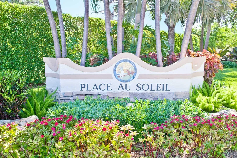 Unit for sale at 825 Tangerine Way, Gulf Stream, FL 33483