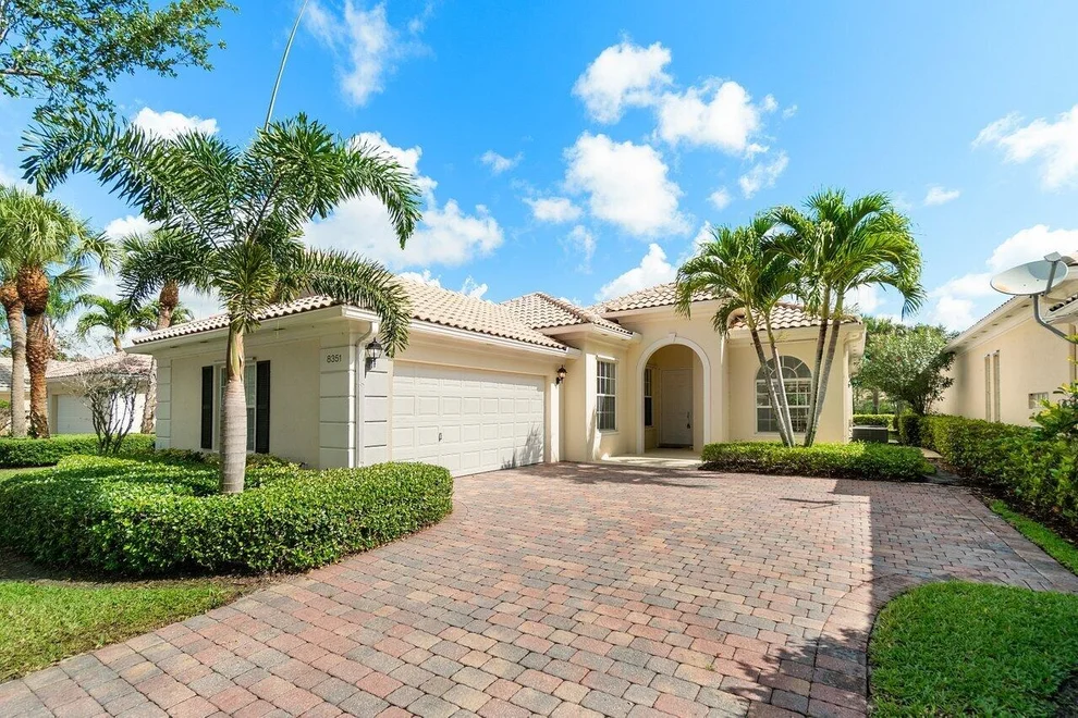 Unit for sale at 8351 Dominica Place, Wellington, FL 33414