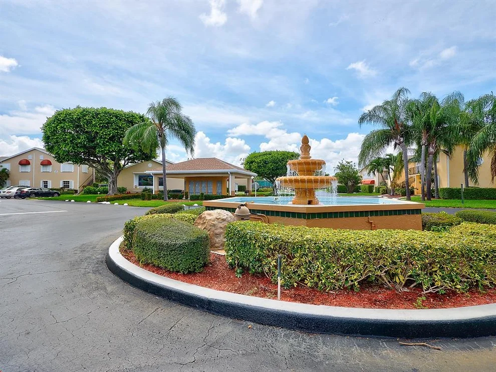 Unit for sale at 500 Waterside Drive, Hypoluxo, FL 33462