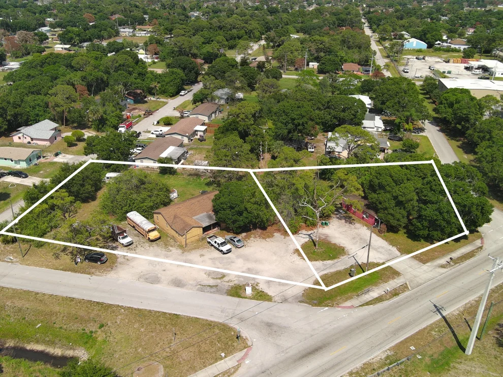 Unit for sale at 902 Angle Road, Fort Pierce, FL 34947