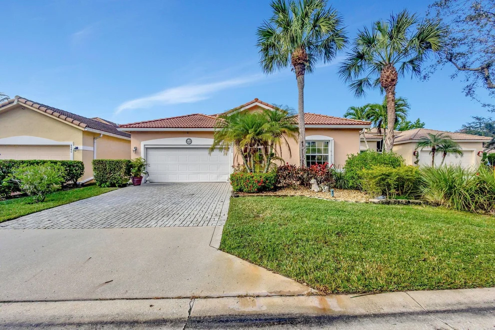 Unit for sale at 8650 Gold Cay, West Palm Beach, FL 33411