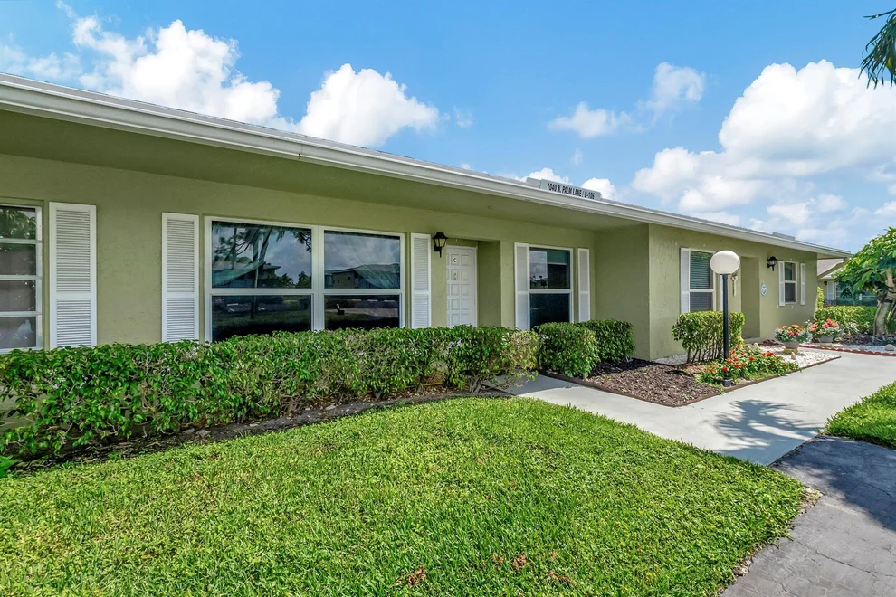 Unit for sale at 1040 N Palm Lane, Delray Beach, FL 33445