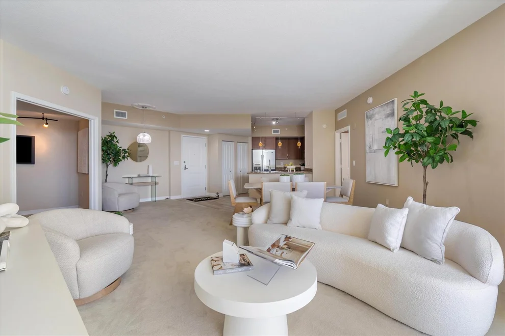 Unit for sale at 450 N Federal Highway, Boynton Beach, FL 33435