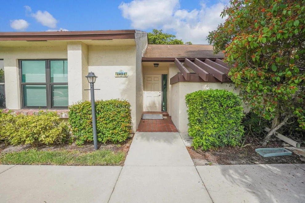 Unit for sale at 3583 Willa Way, Lake Worth, FL 33467