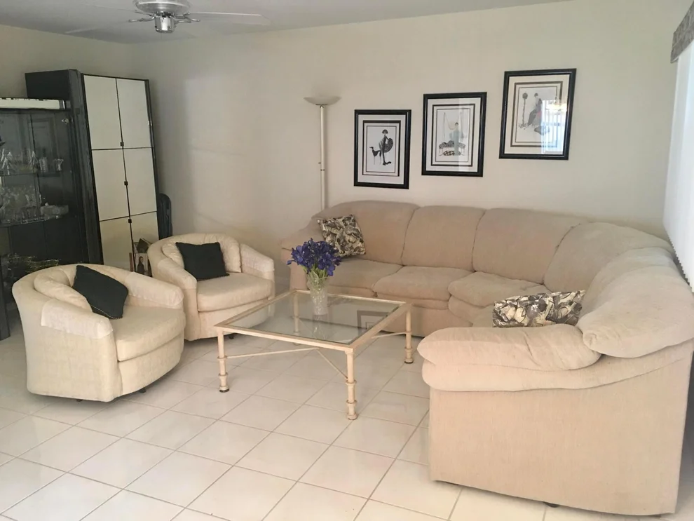 Unit for sale at 305 Saxony G, Delray Beach, FL 33446