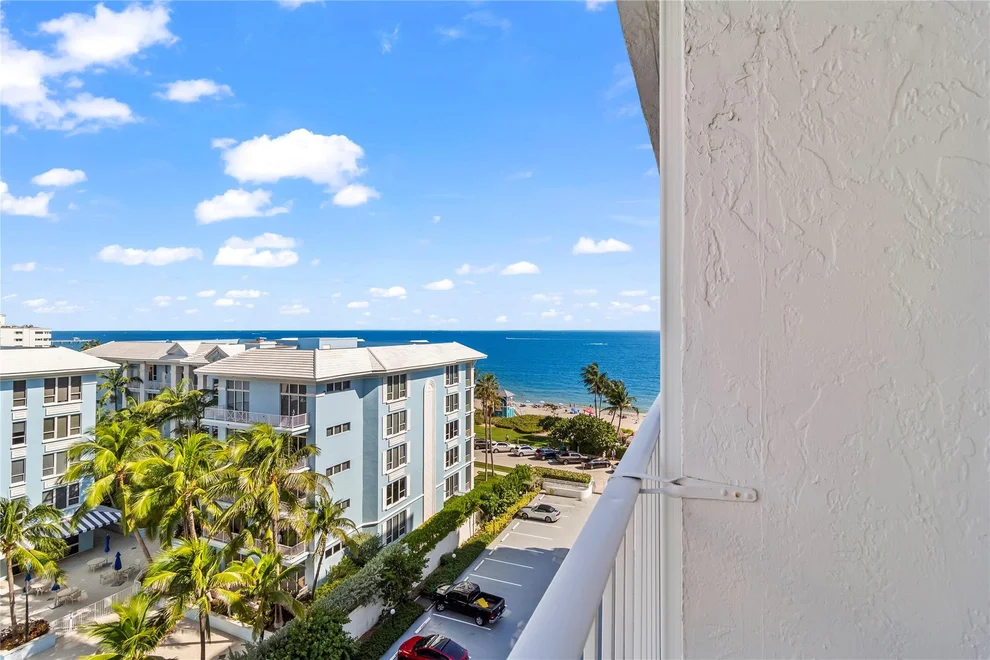 Unit for sale at 800 SE 20th Avenue, Deerfield Beach, FL 33441